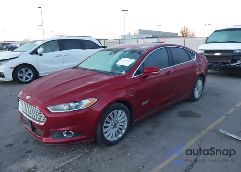 2014 Ford Fusion Energi Se Luxury z USA, uszkodzony, nr VIN 3FA6P0PUXER159099